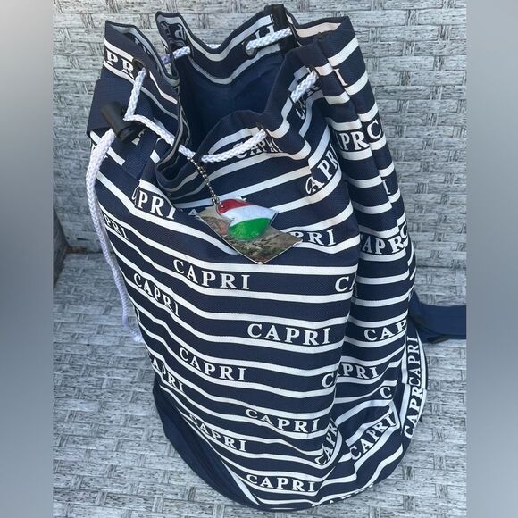 Italian canvas travel bag, drawstring, shoulder strap, NWT, bottom extra storage - Picture 1 of 8